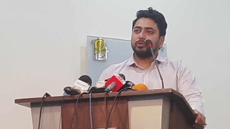 শেখ হাসিনা রাজনৈতিক কর্মকাণ্ড চালালে ভারতকে দায় নিতে হবে: নাহিদ