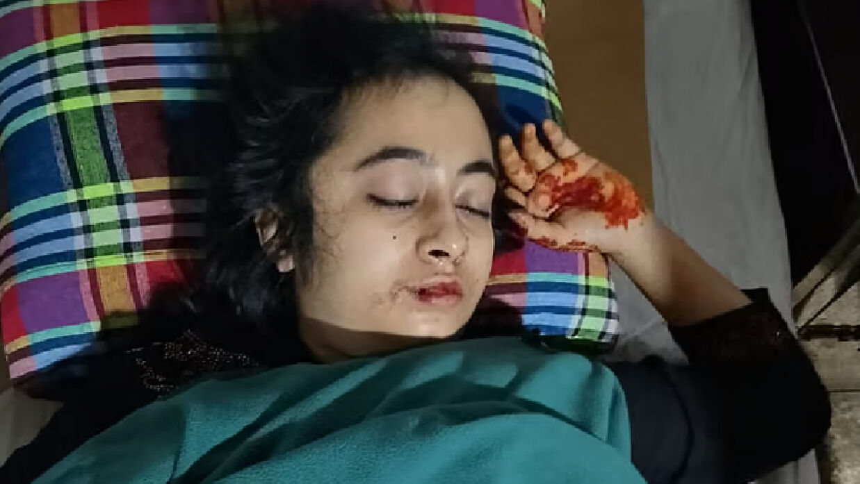 উত্তরা থেকে অচেতন অবস্থায় তরুণী উদ্ধার