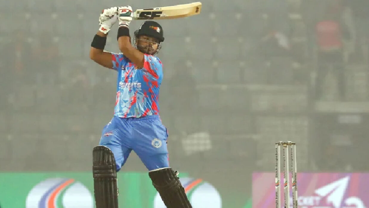 ইমনের ঝড়ো ব্যাটিং, বরিশালের লক্ষ্য ১৯৫