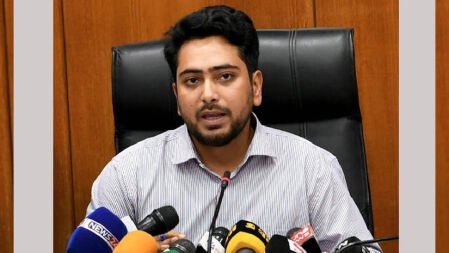 বহুমুখী সংকটের মধ্যেও জনগণের আশা-আকাঙ্ক্ষা পূরণে সরকার অঙ্গীকারাবদ্ধ: নাহিদ