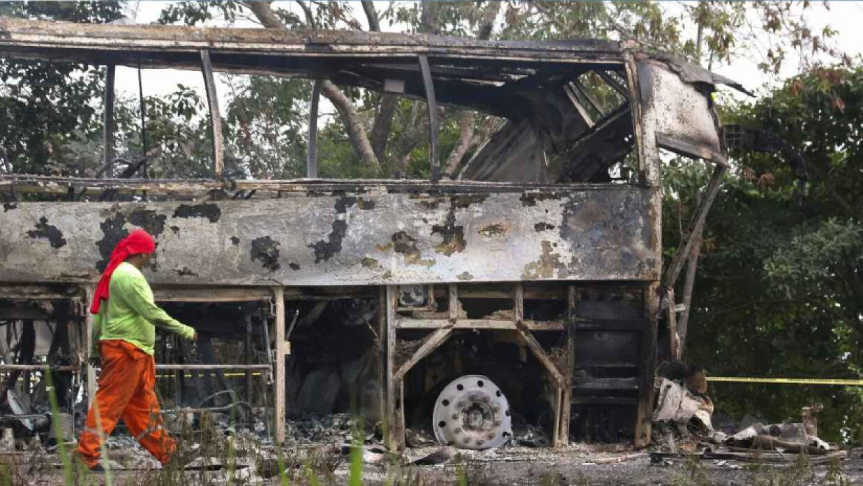 
আগুনে বাসটি সম্পূর্ণ পুড়ে গেছে