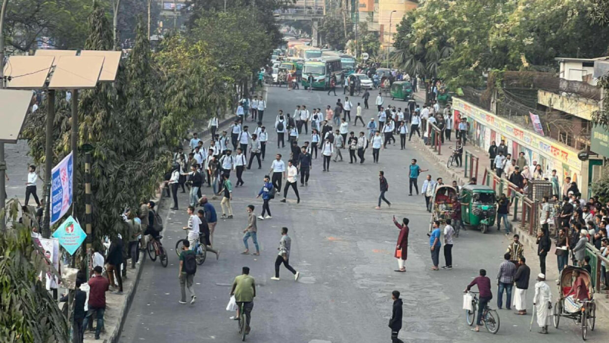 সিটি কলেজ ও আইডিয়াল কলেজের শিক্ষার্থীদের মধ্যে সংঘর্ষ