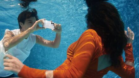 দেশের বাজারে আন্ডারওয়াটার ফটোগ্রাফি ও ভিডিওগ্রাফির প্রথম স্মার্টফোন অপো রেনো১৩ সিরিজ