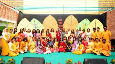 বসন্ত উৎসবে রঙিন স্টেট ইউনিভার্সিটি অব বাংলাদেশ