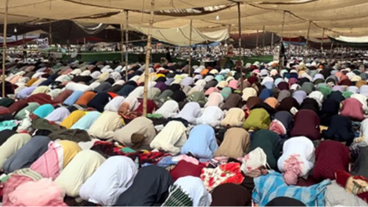ইজতেমা ময়দানে দেশের বৃহত্তর জুমার জামাত