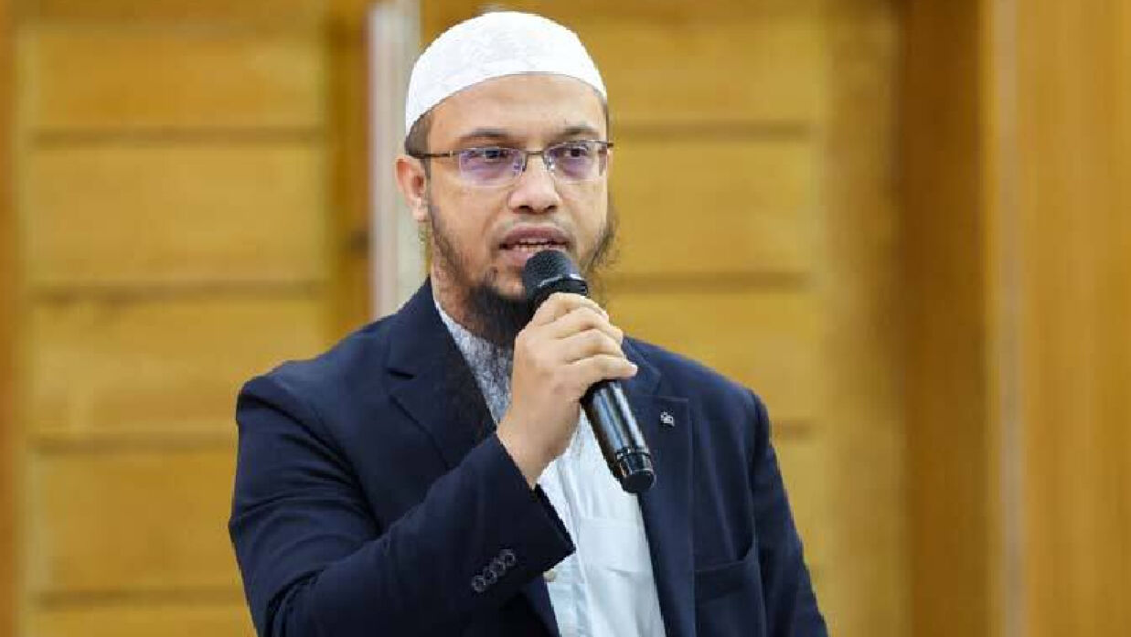 ভ্যালেন্টাইনস ডে নিয়ে যে বার্তা দিলেন আহমাদুল্লাহ