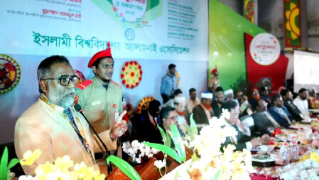 মায়ের সেবা করার মতো অ্যালামনাইরা বিশ্ববিদ্যালয়ের সেবা করবে: ইবি ভিসি