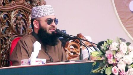 রাজাকার বলে গালি দেওয়ার দিন শেষ: আজহারী