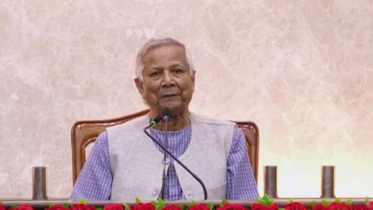 ডিসি সম্মেলনের উদ্বোধন করলেন প্রধান উপদেষ্টা