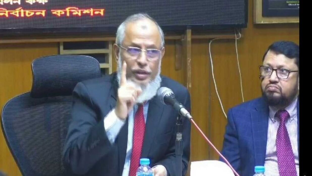 নির্বাচন কমিশনার আনোয়ারুল ইসলাম সরকার