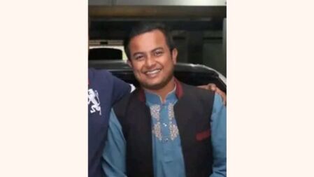শ্বশুরবাড়ি থেকে ছাত্রলীগের সাধারণ সম্পাদক গ্রেপ্তার