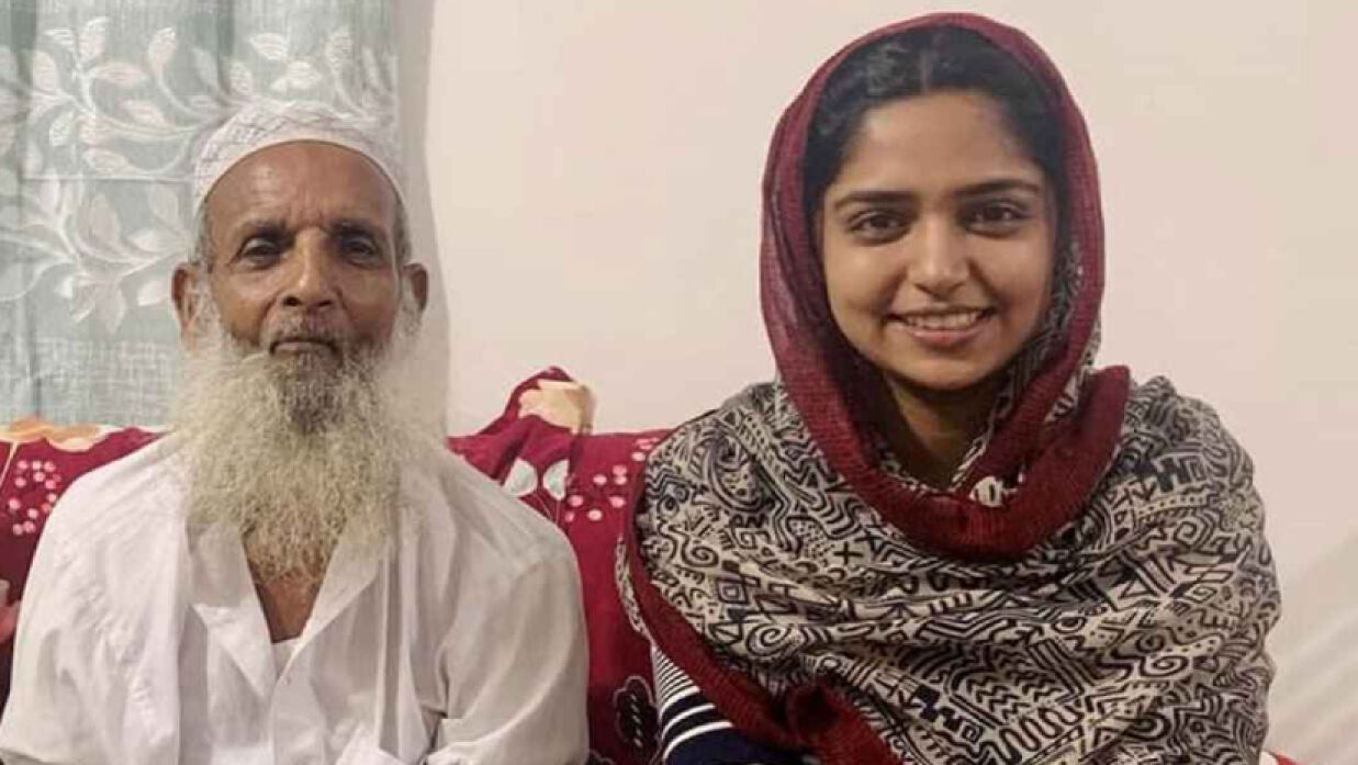 অভিনেত্রী জান্নাতুল সুমাইয়া হিমি ও তার নানা রহমত উল্লাহ খান