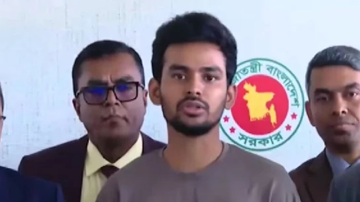 উপদেষ্টা আসিফ মাহমুদ সজীব ভূঁইয়া