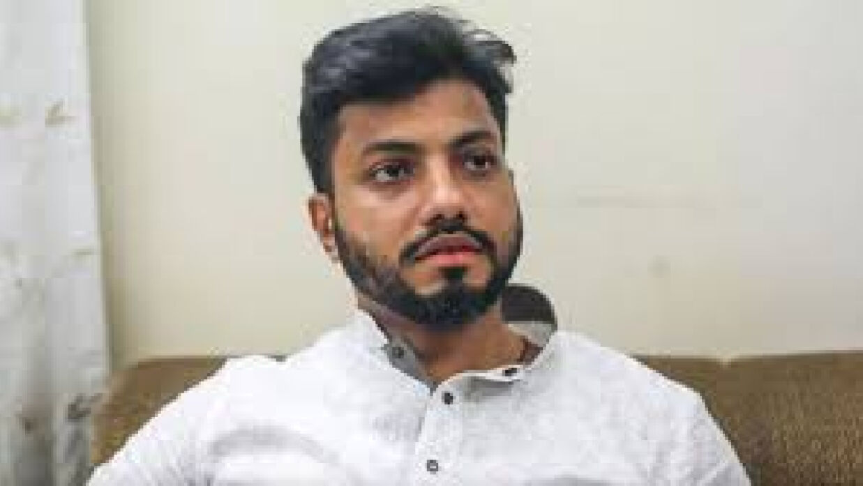 ইশরাক হোসেন