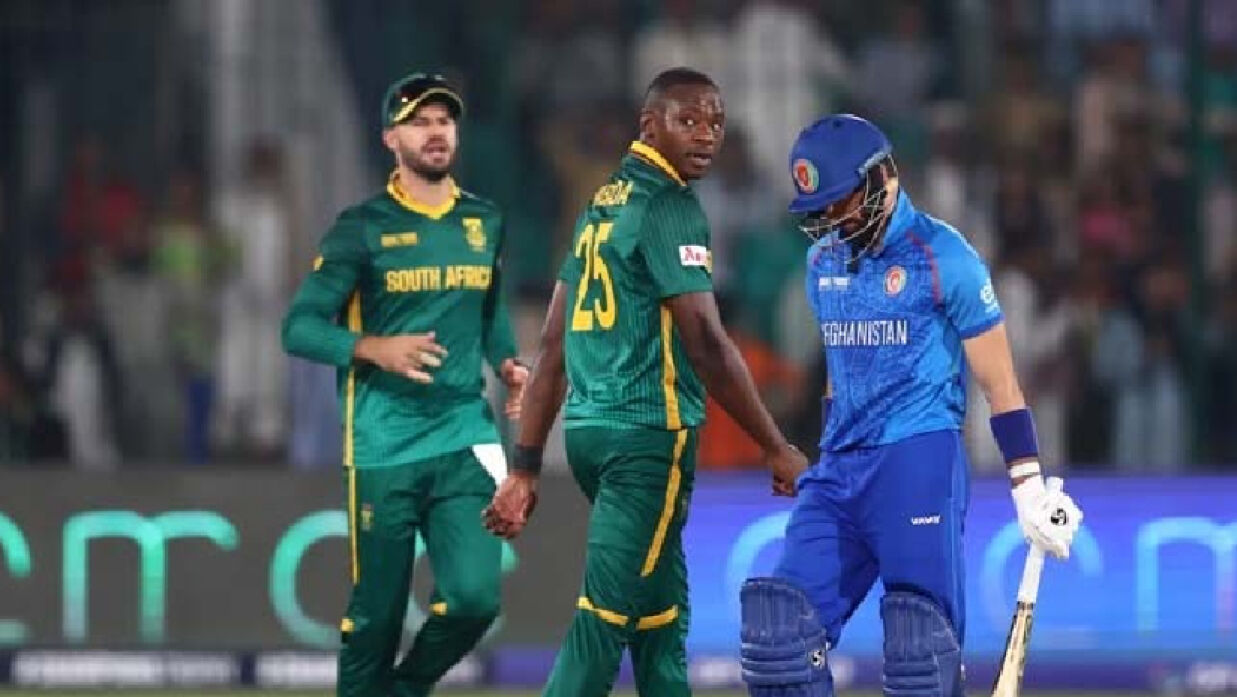 দক্ষিণ আফ্রিকার কাছে আত্মসমর্পণ আফগানিস্তানের