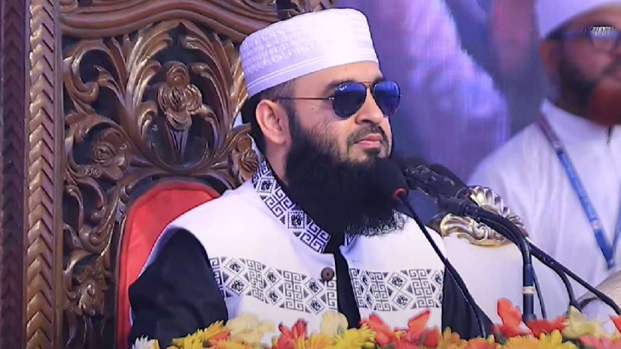 জনপ্রিয় ইসলামি বক্তা ড. মিজানুর রহমান আজহারী