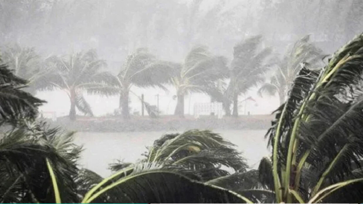 রাত ১টার মধ্যে যেসব জেলায় ঝড় হতে পারে