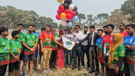 জলবায়ু সচেতনতায় ‘গোল ফর ক্লাইমেট’ ফুটবল টুর্নামেন্ট অনুষ্ঠিত