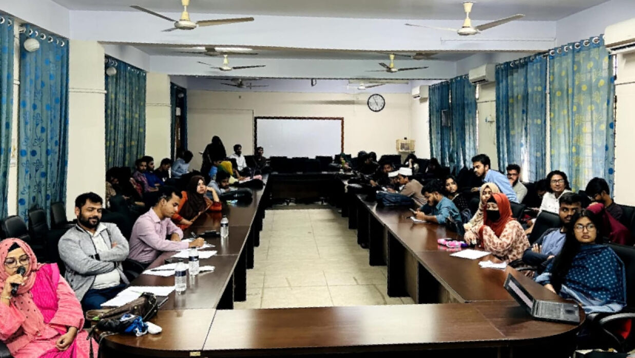 হাল্ট প্রাইজ প্রতিযোগিতা