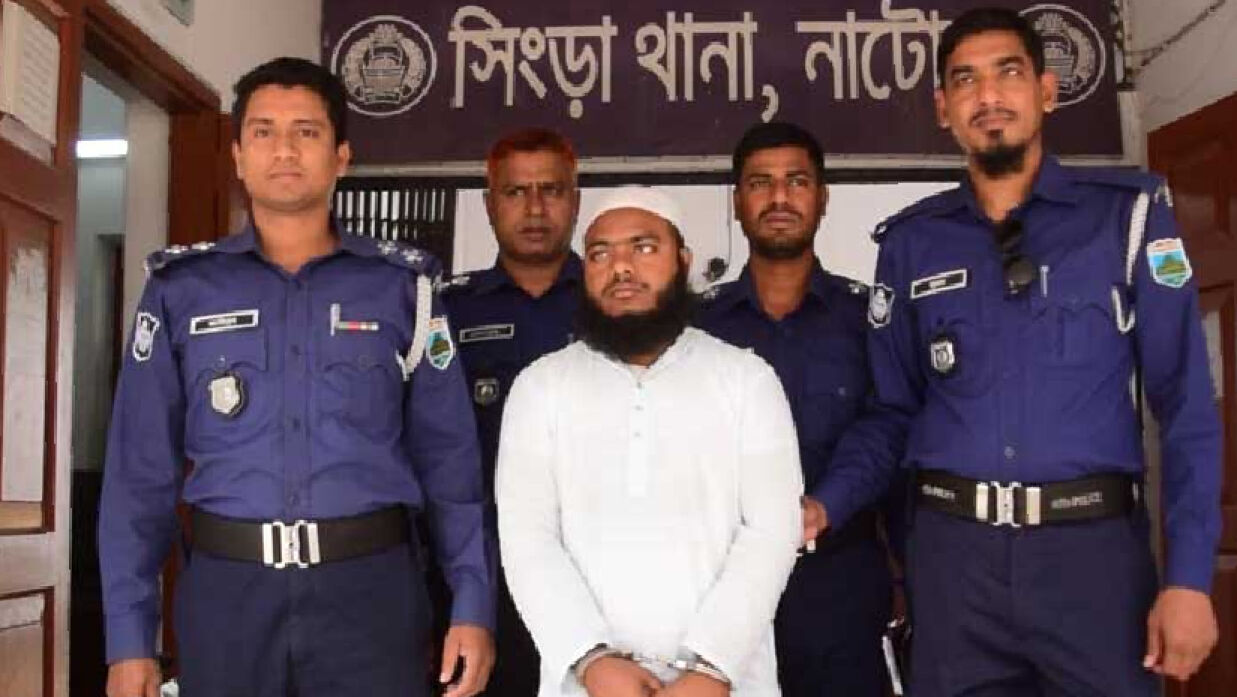 তৃতীয় শ্রেণির ছাত্রীকে ধর্ষণের অভিযোগে গ্রেপ্তার মাদ্রাসা শিক্ষার্থী মো. আবু বক্কর সিদ্দিক (১৯)
