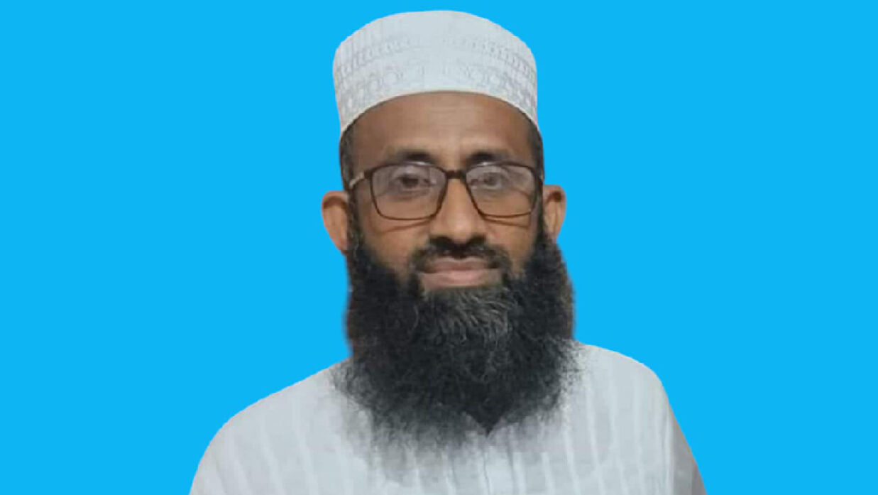 ১৫ বছর পর শোলাকিয়া ঈদ জামাতের দায়িত্ব ফিরে পেলেন মুফতি ছাইফুল্লাহ 