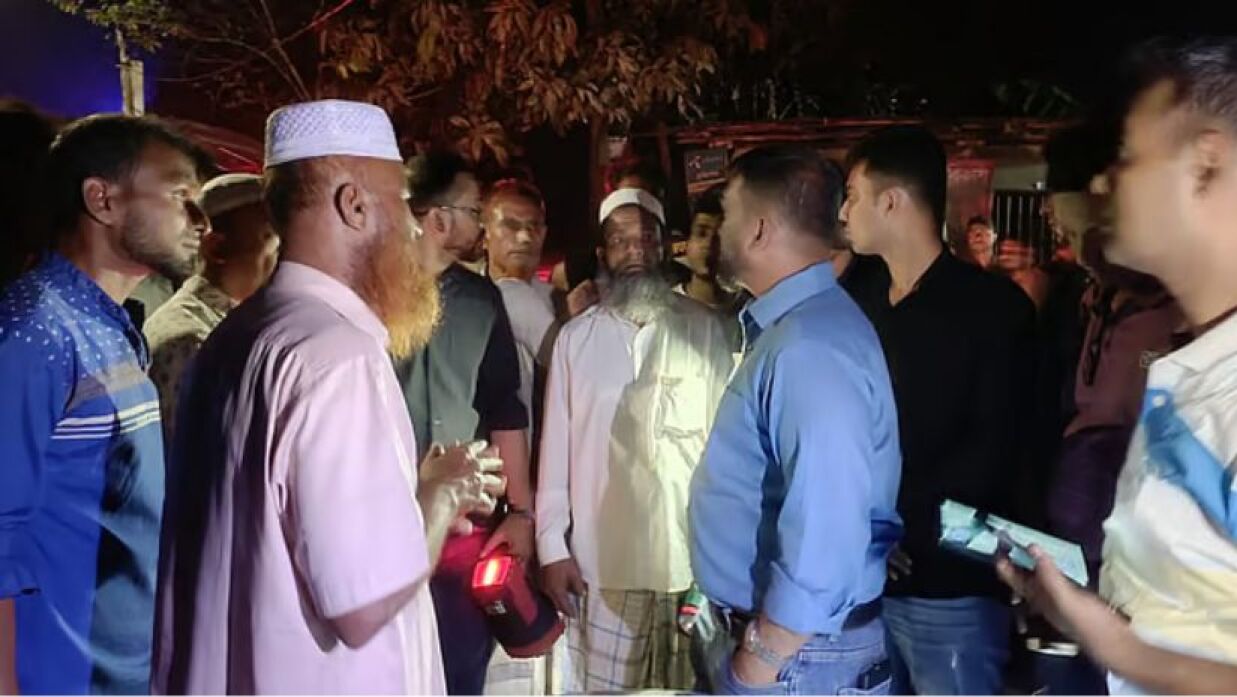 ঘটনাস্থল পরিদর্শন করেছেন চট্টগ্রাম জেলা পুলিশ সুপার