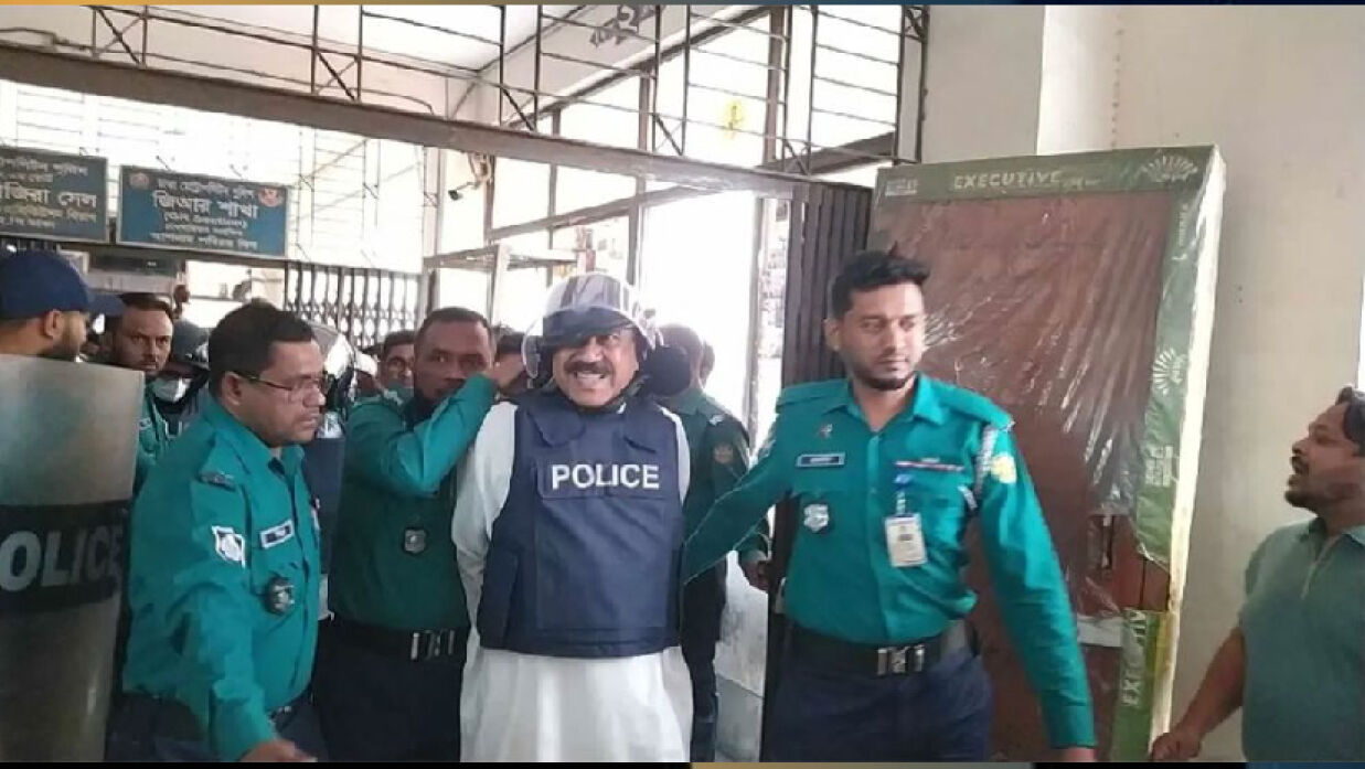 শাহজাহান খান