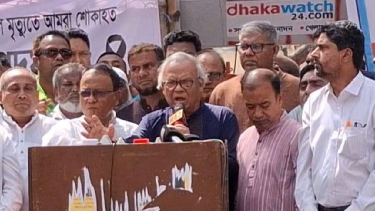 রুহুল কবির রিজভী আহমেদ কথা বলছেন