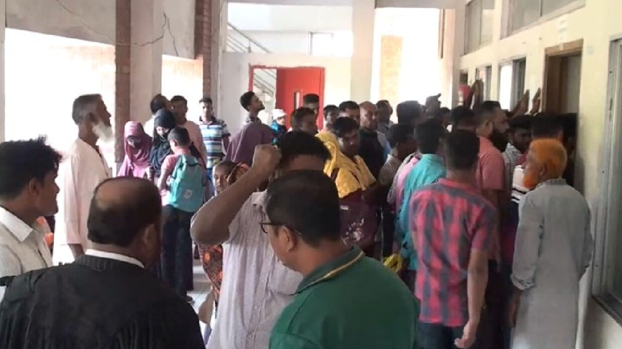 বন্ধ আদালত কার্যক্রম