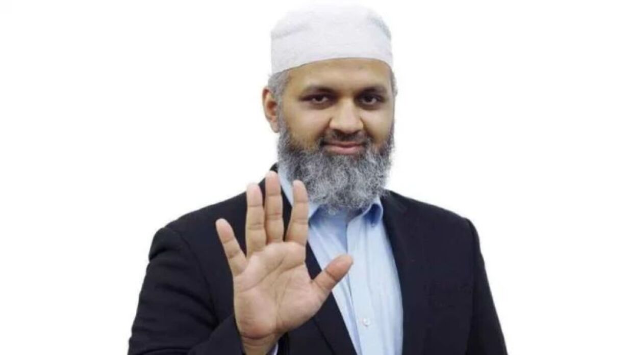 ব্যারিস্টার নাজিবুর রহমান মোমেন