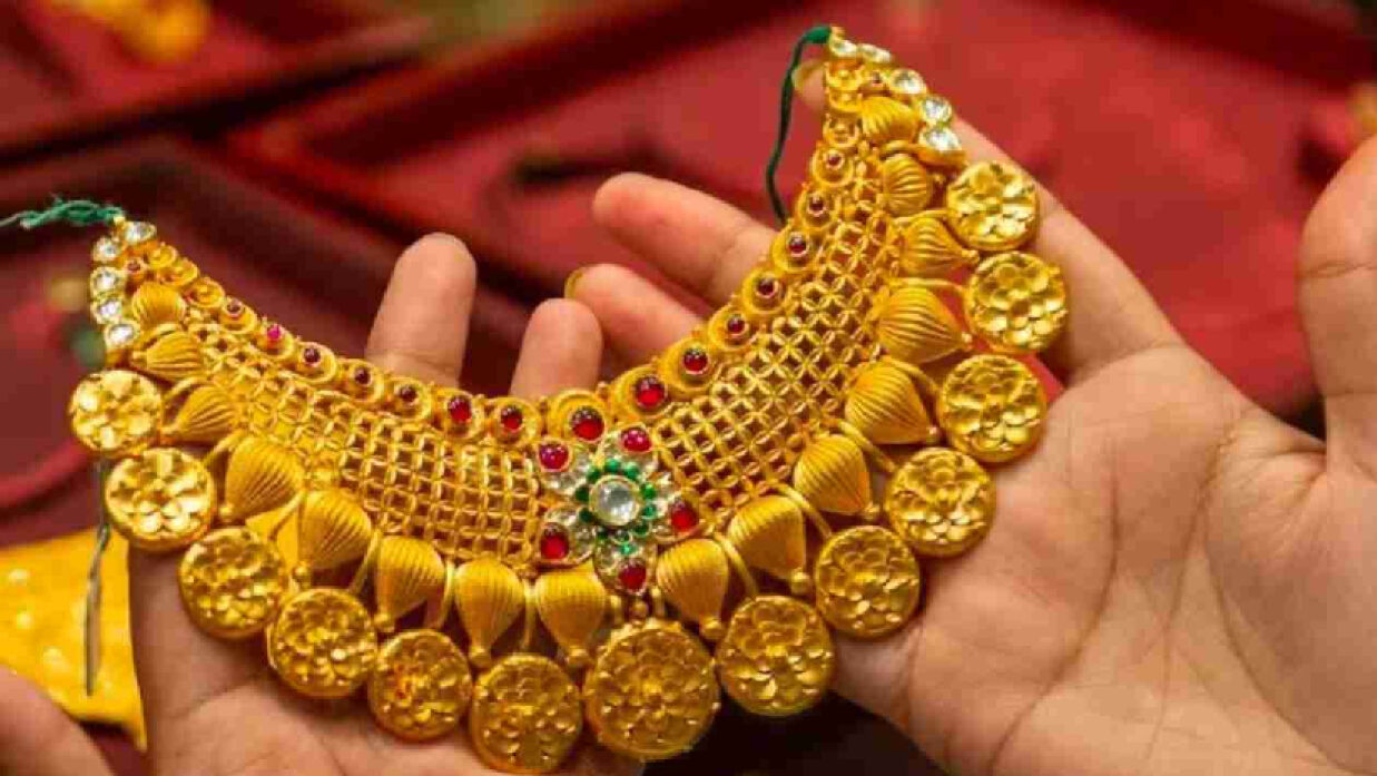 সোনার অলংকার