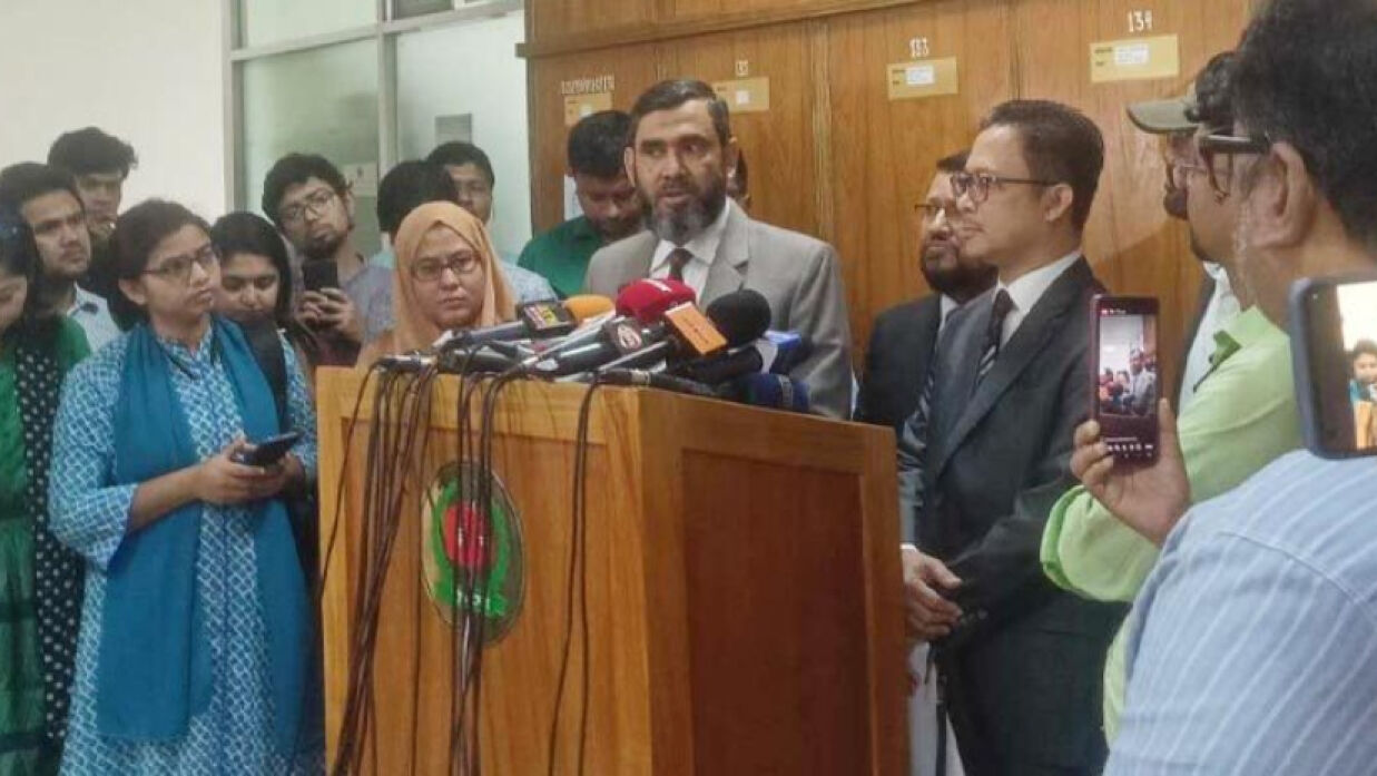 নির্বাচন কমিশনার (ইসি) ব্রিগেডিয়ার জেনারেল (অব.) আবুল ফজল মো. সানাউল্লাহ