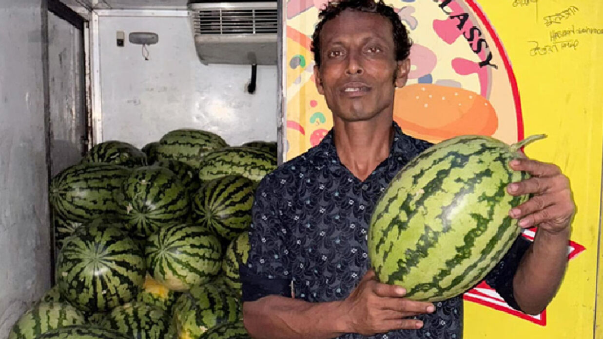 ভাইরাল সেই তরমুজবিক্রেতার নাম রনি