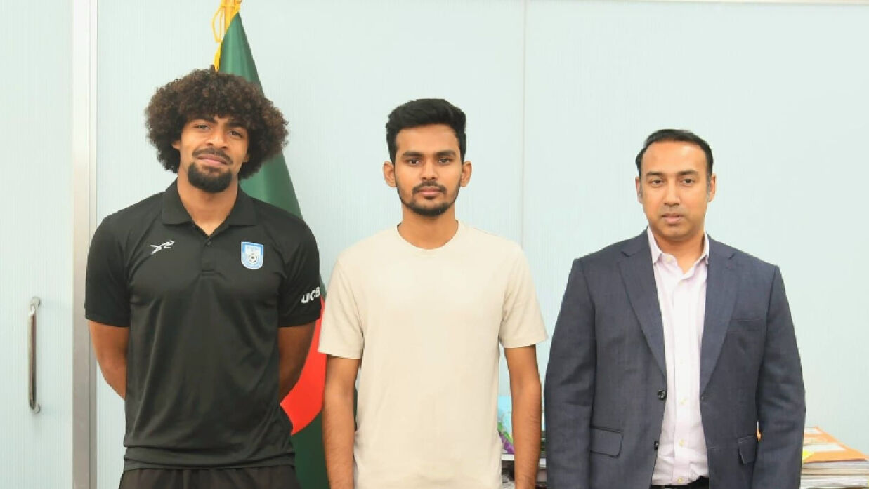 হামজা চৌধুরী, আসিফ মাহমুদ ও তাবিথ আউয়াল