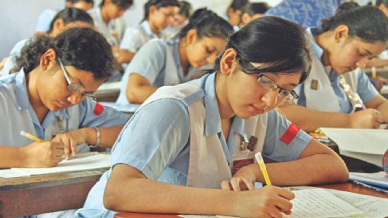 এসএসসি পরীক্ষা ২০২৫ (প্রতীকী ছবি)