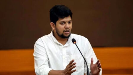 আওয়ামী লীগ দেশীয় শক্তি নয়, বিদেশ থেকে ট্রান্সপ্লান্টেড: মাহফুজ আলম