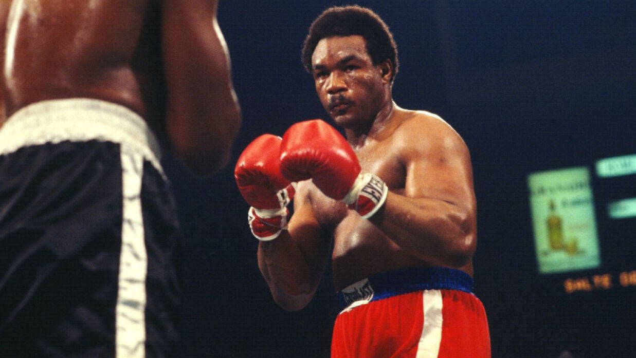 বক্সিং রিংয়ে জর্জ ফোরম্যান