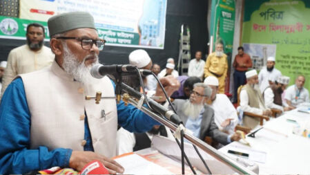 বছরে লক্ষ কোটি টাকা যাকাত আদায় করা সম্ভব: ধর্ম উপদেষ্টা