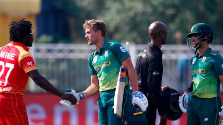জিম্বাবুয়ের সঙ্গে ত্রিদেশীয় সিরিজ খেলবে আফ্রিকা-নিউজিল্যান্ড