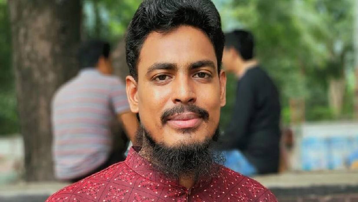 আখতার হোসেন