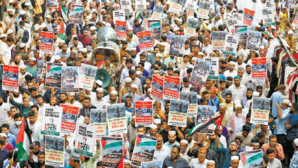 ক্লাস-পরীক্ষা বর্জনের ডাক