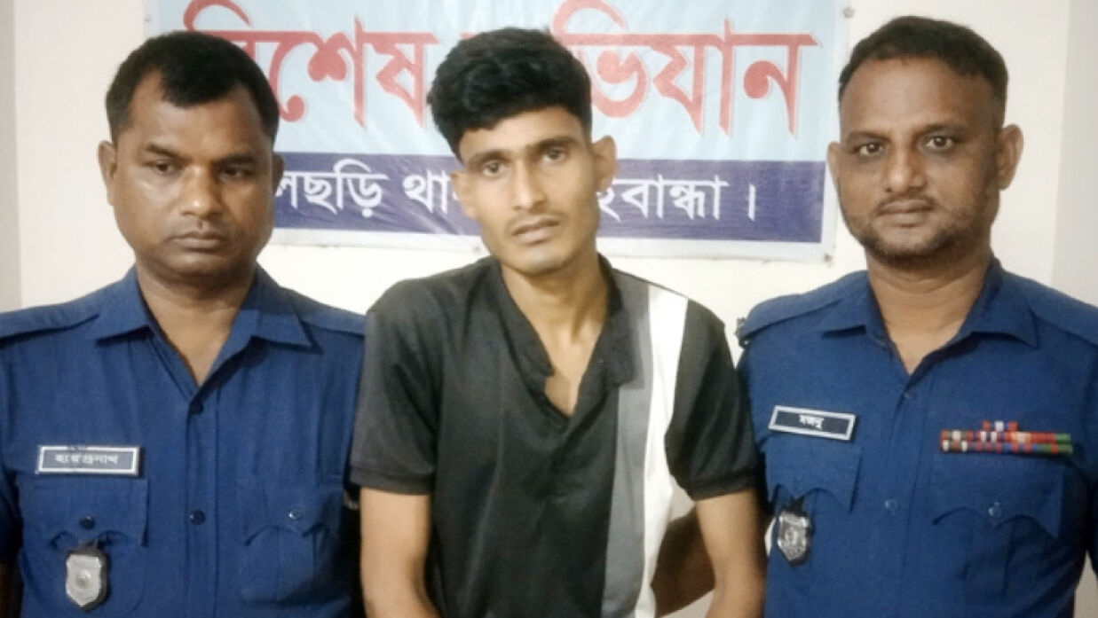 গ্রেপ্তার সাদিকুল ইসলাম