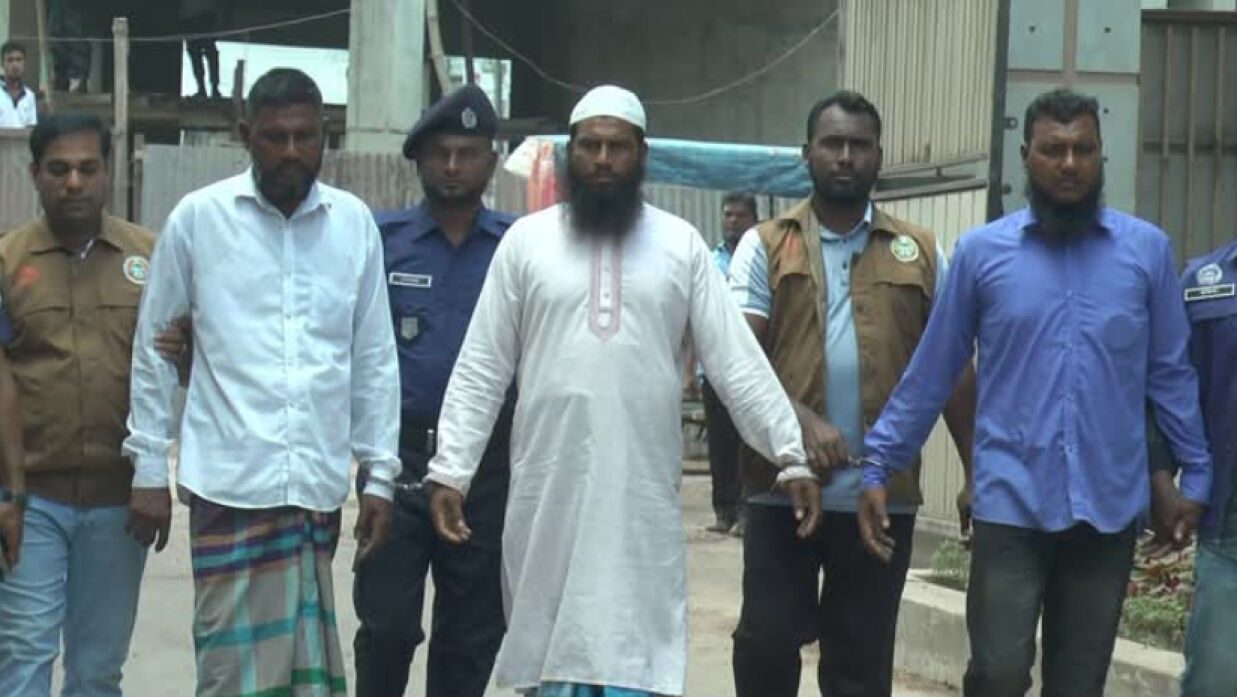 গ্রেপ্তার তিন আসামি