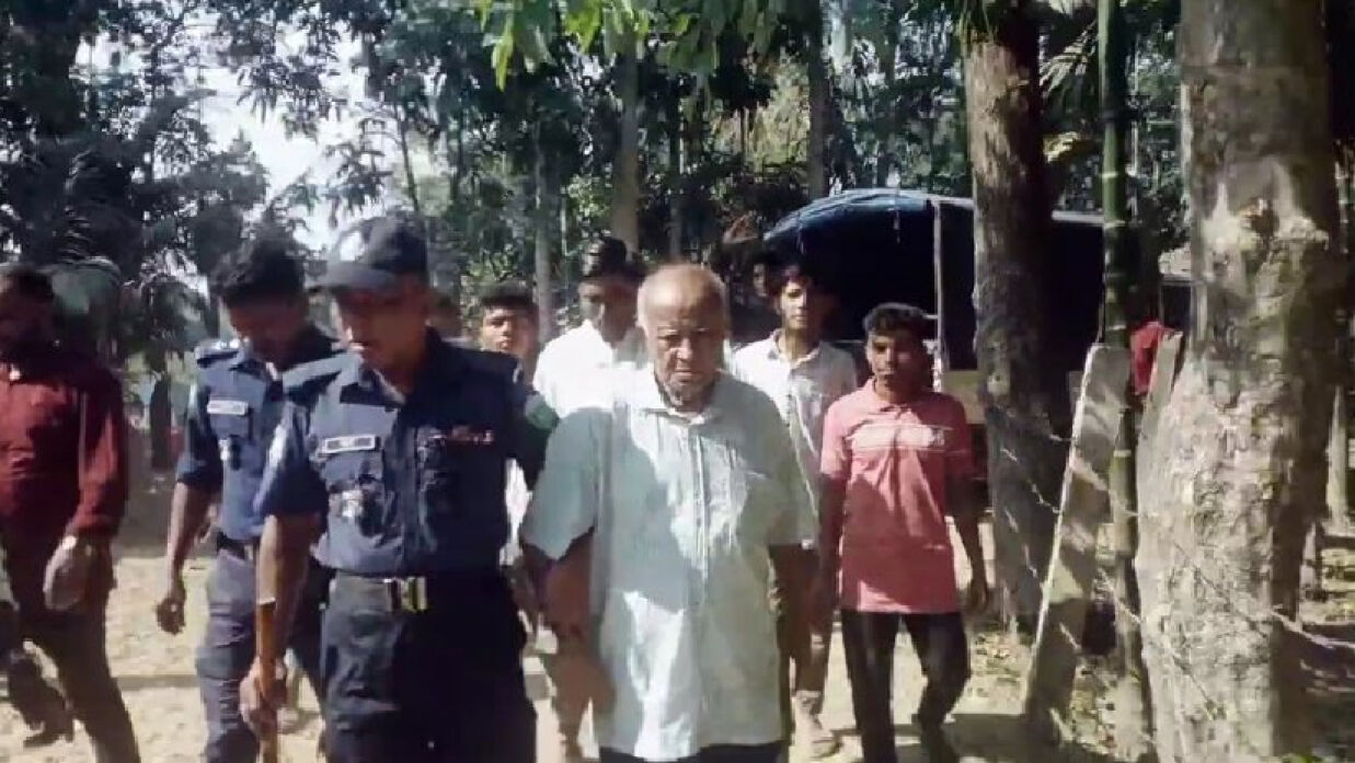 আটককৃত নুরুল আবছার