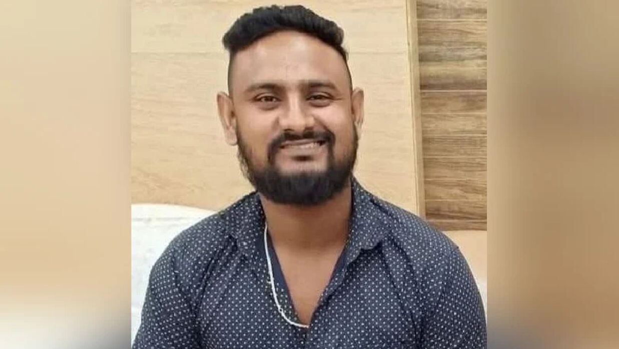 রাকিব মোল্লা