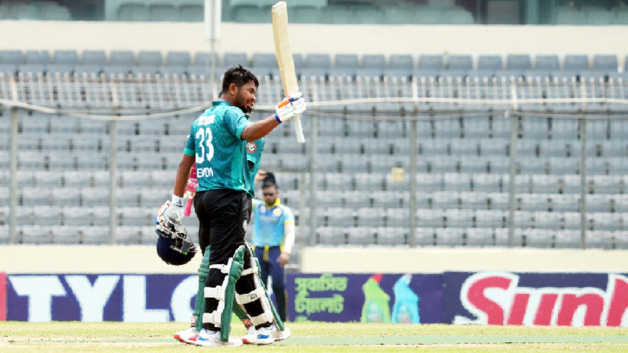 ওপেনার আনিসুল ইসলাম ইমন