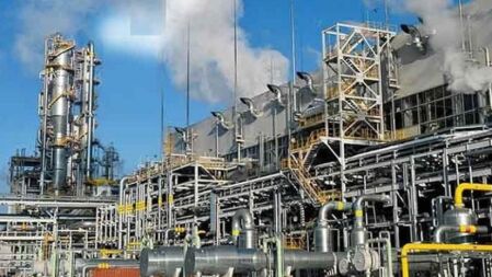 শিল্প গ্যাসের দাম বাড়ল ৩৩ শতাংশ, আজ থেকে কার্যকর