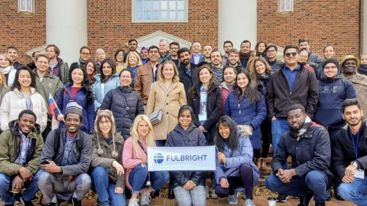 যুক্তরাষ্ট্রে উচ্চশিক্ষা গ্রহণ করতে চাইলে আবেদন করুন ফুলব্রাইট ফরেন স্টুডেন্ট প্রোগ্রামে 