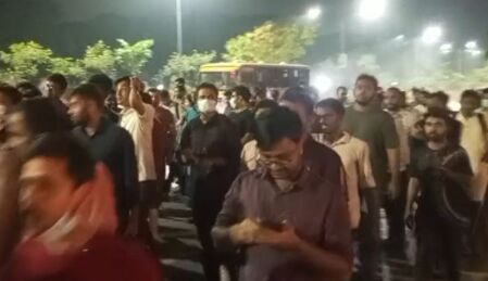 বিসিএস চাকরিপ্রার্থীদের যমুনা অভিমুখে পদযাত্রা শুরু