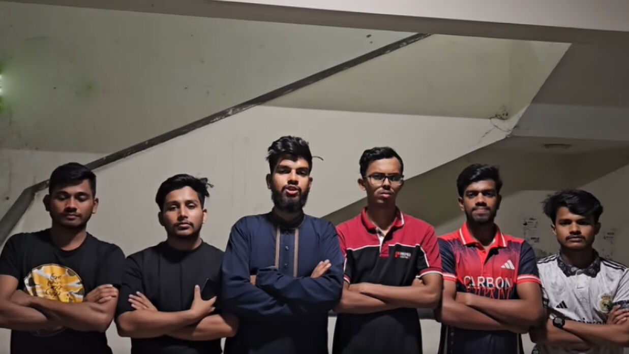 ভিডিও বার্তা দিচ্ছেন কারিগরি ছাত্র আন্দোলনের নেতারা